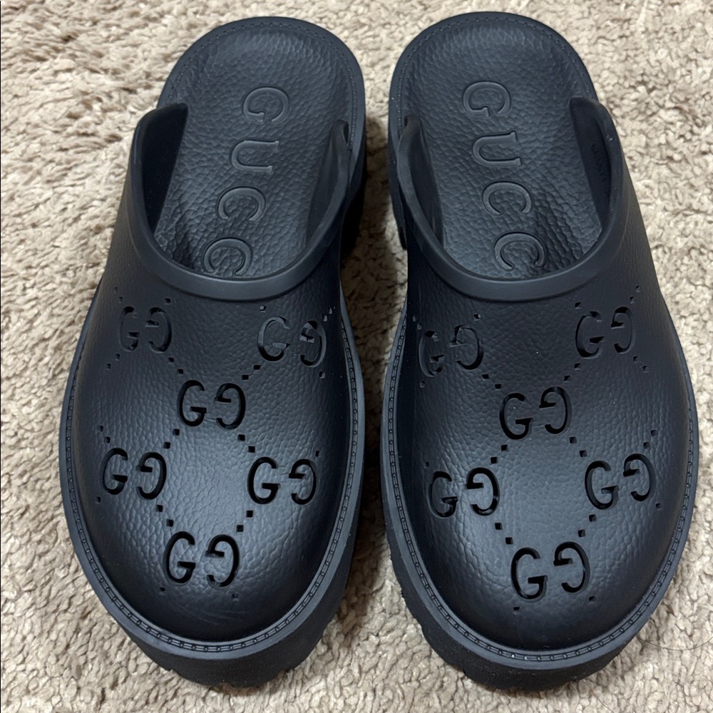 Gucci Perforated Rubber Clogs - Picture 4 of 9